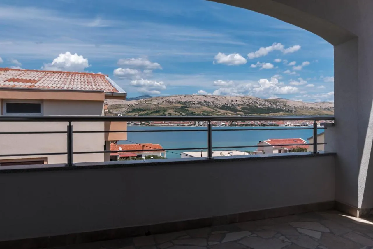 Apartments Salis Pag Town 0*,  Chorvatsko