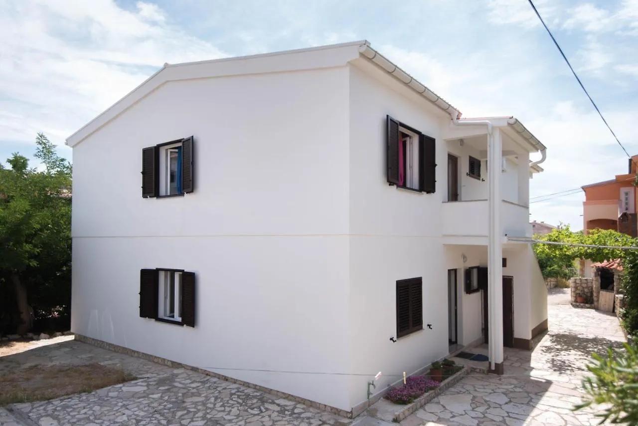 Apartments Salis Pag Town 0*,