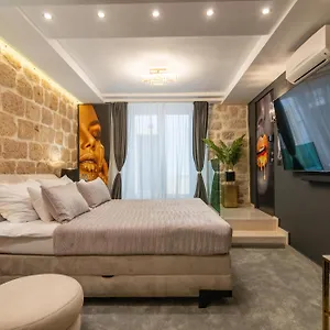 4* Couette-café Vip Gold