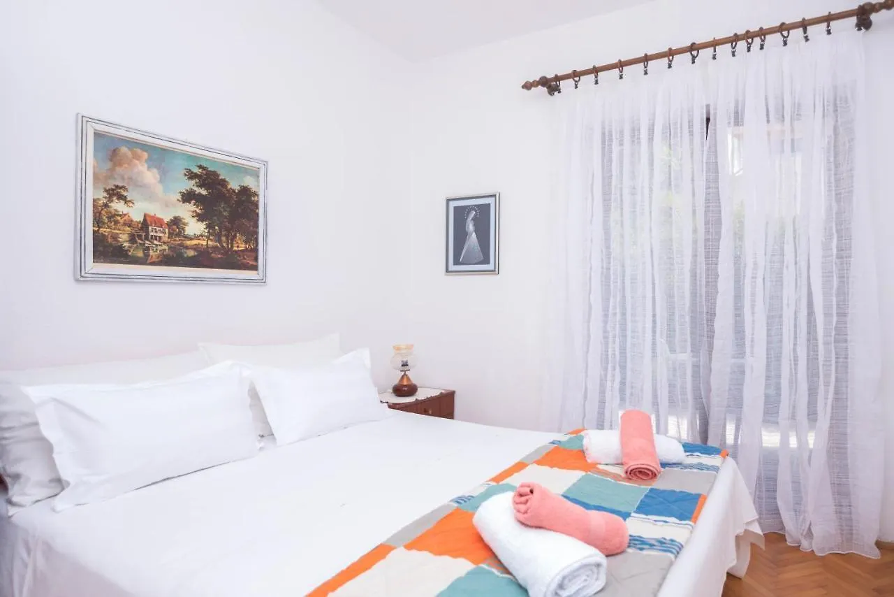 Apartments Salis Pag Town Kroatien